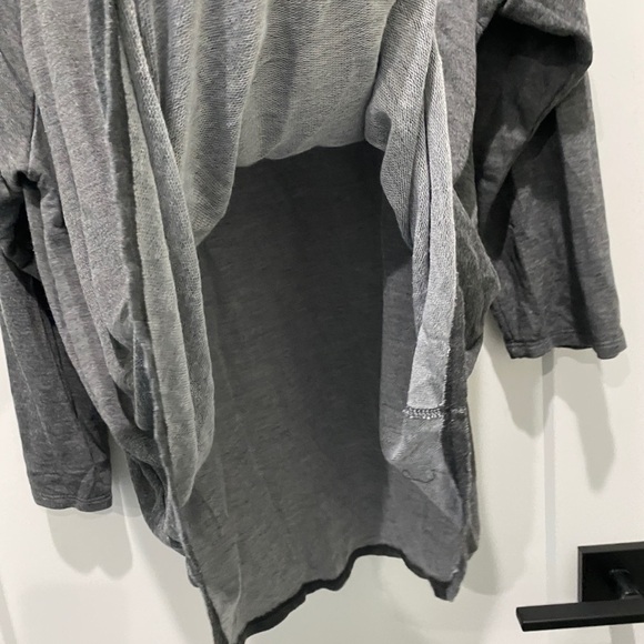 Long Sleeve Hooded Shirt - Picture 4 of 6